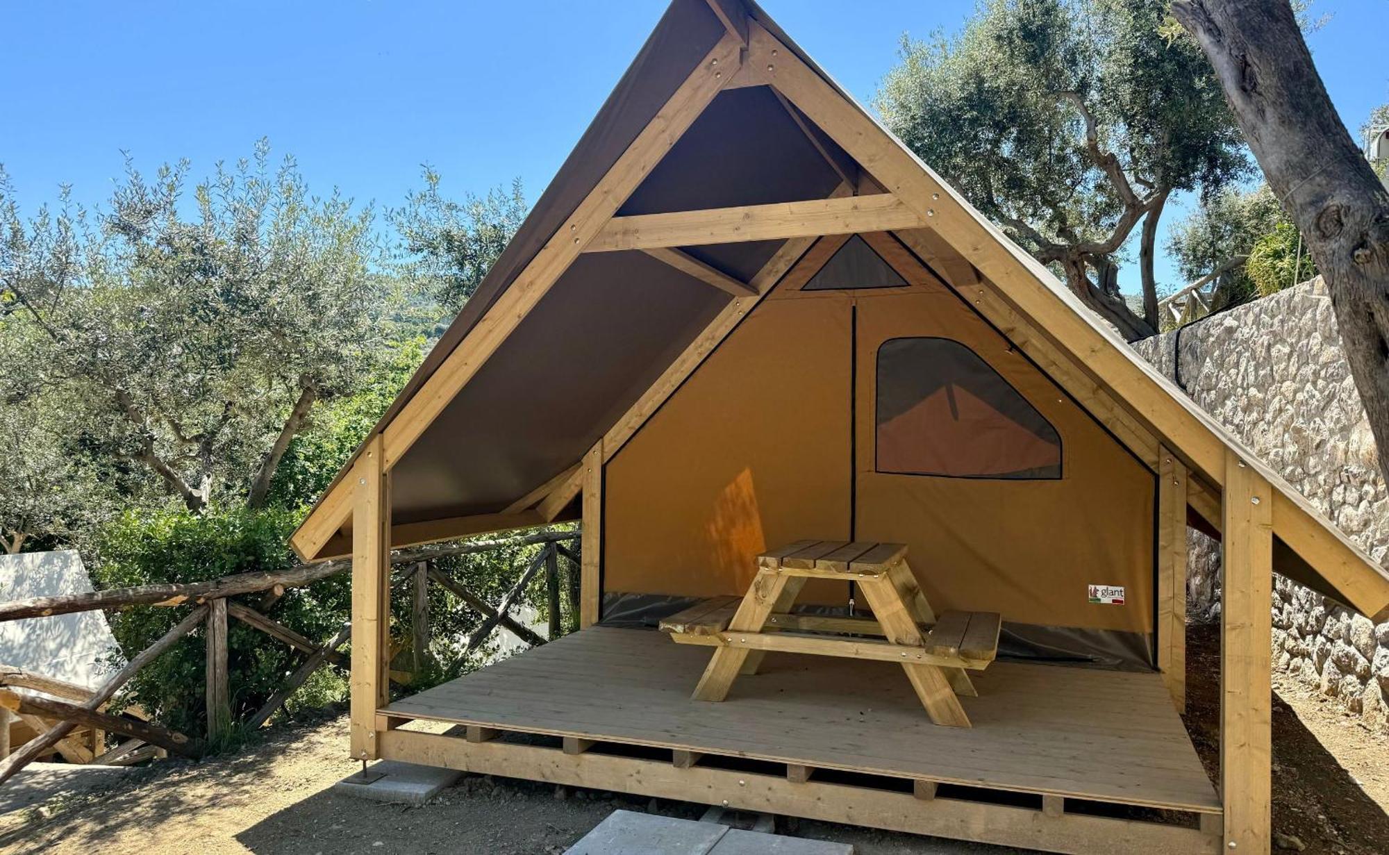 Hostel & Glamping Santa Fortunata 索伦托 外观 照片